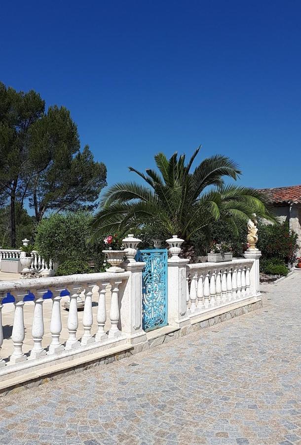 Gite Les Pins Climatise Piscine Chauffee Jardin Peymeinade Exterior photo